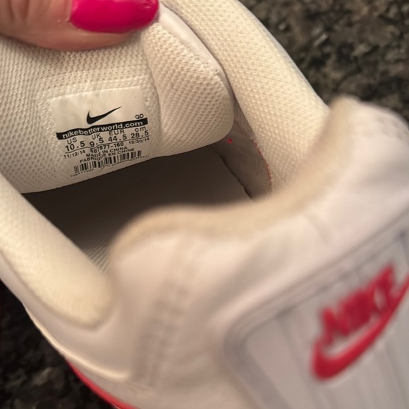 Nike Air Max White and Red Sneakers EUC 10.5 - Picture 10 of 13